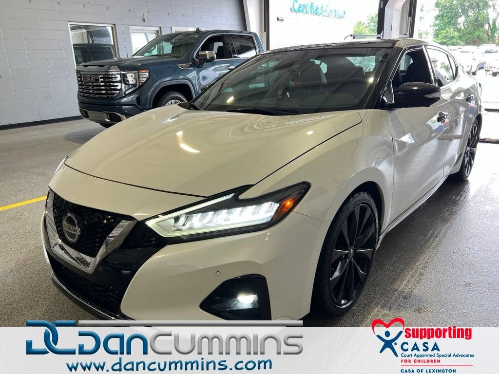 2019 Nissan Maxima SR