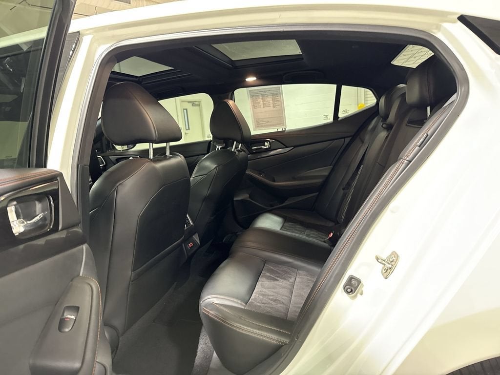 2019 Nissan Maxima SR