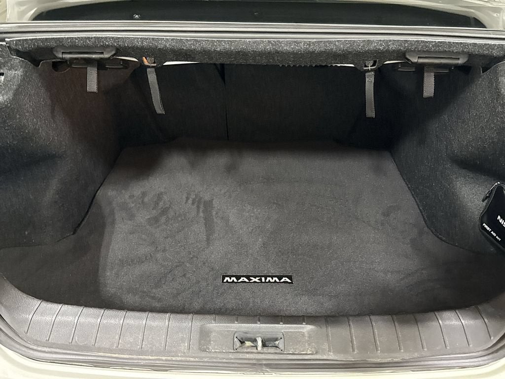 2019 Nissan Maxima SR