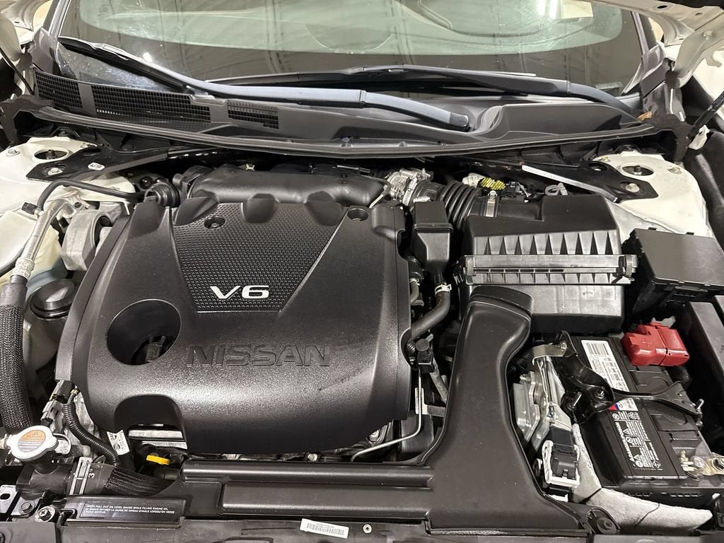 2019 Nissan Maxima SR