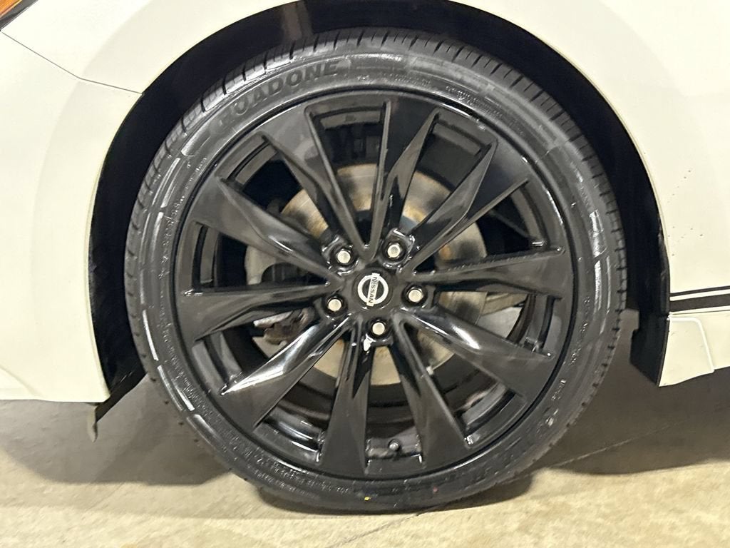 2019 Nissan Maxima SR