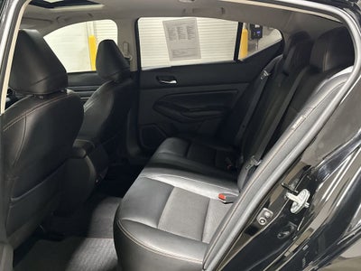 2021 Nissan Altima 2.0 SR