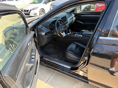 2022 Nissan Altima 2.5 Platinum