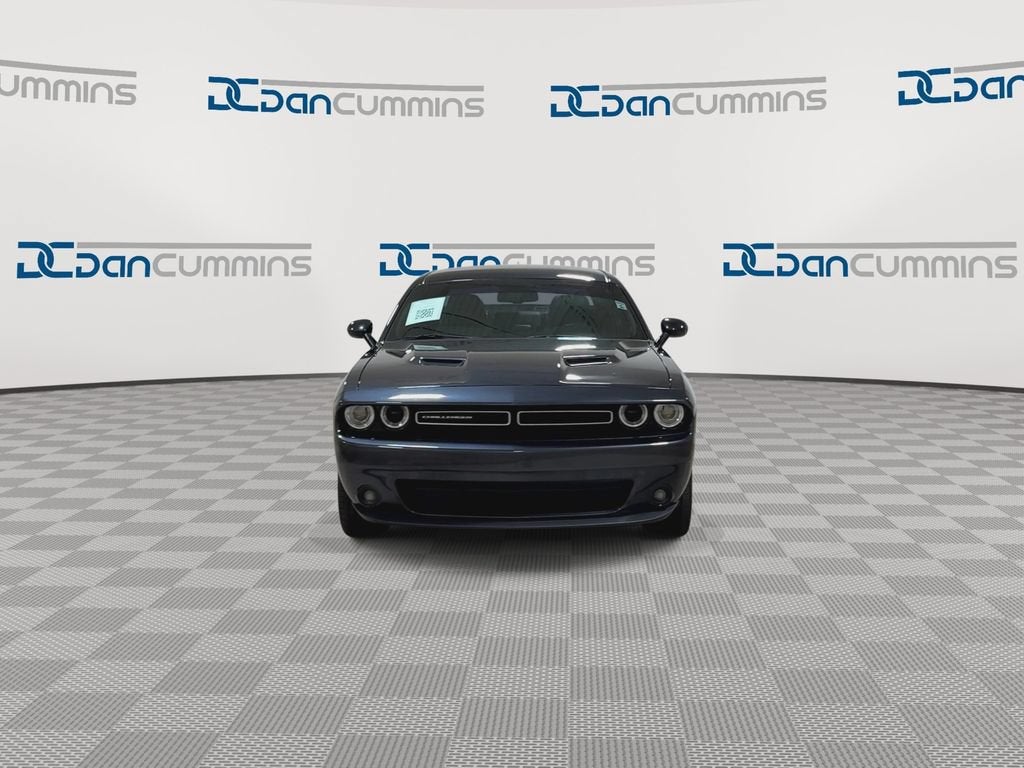 2018 Dodge Challenger SXT Plus