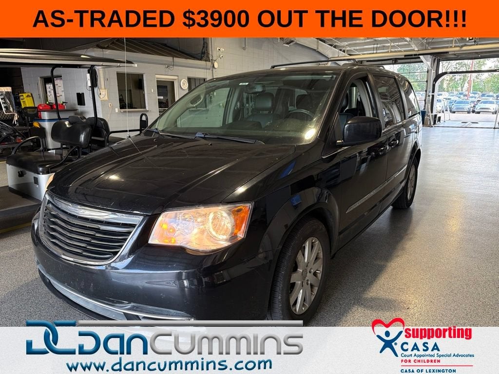 2014 Chrysler Town & Country Touring