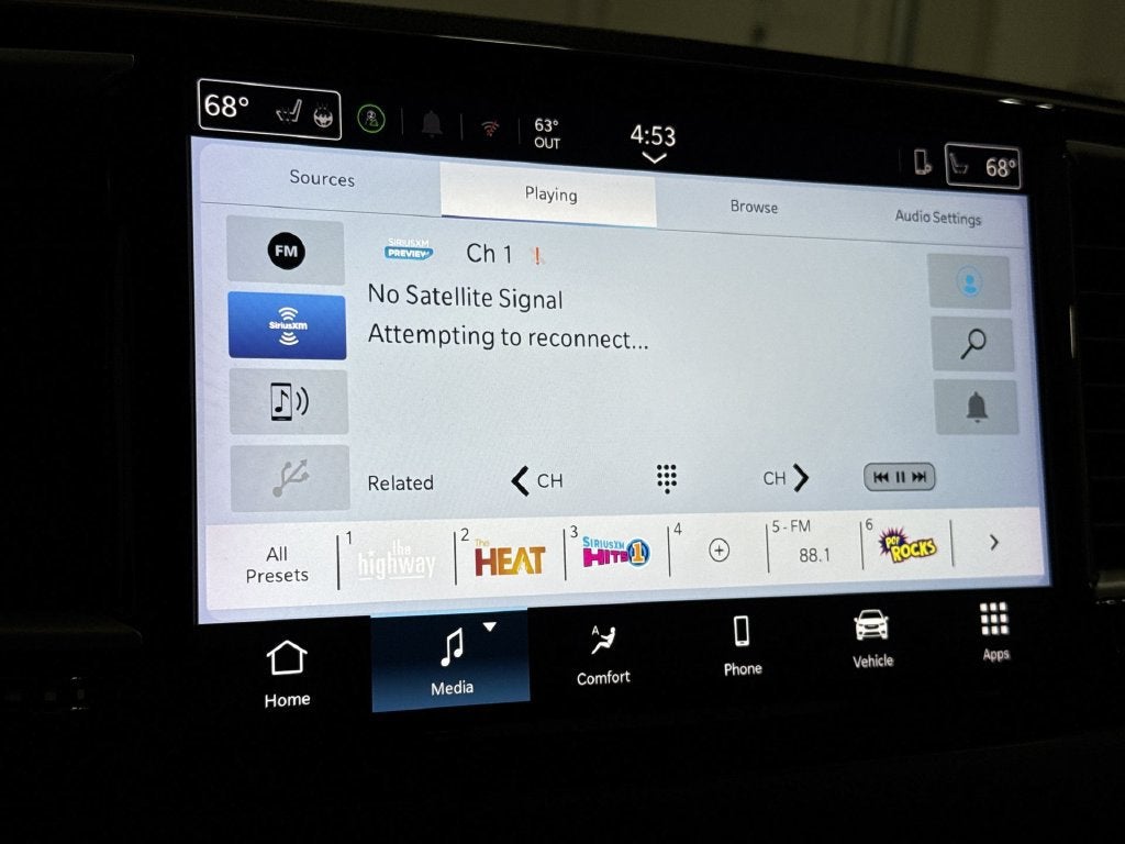2025 Chrysler Pacifica Select