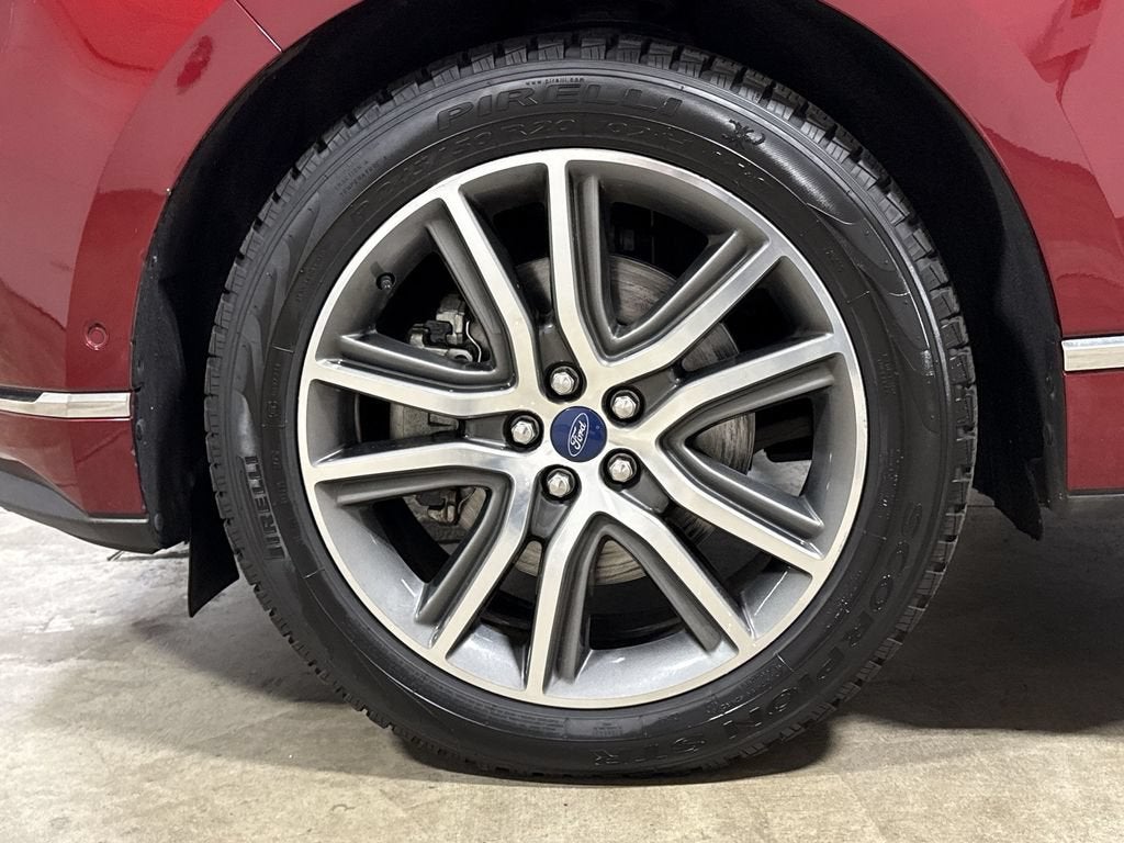 2019 Ford Edge Titanium