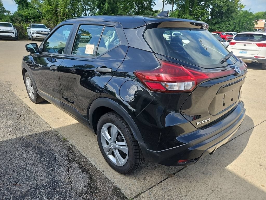 2021 Nissan Kicks S
