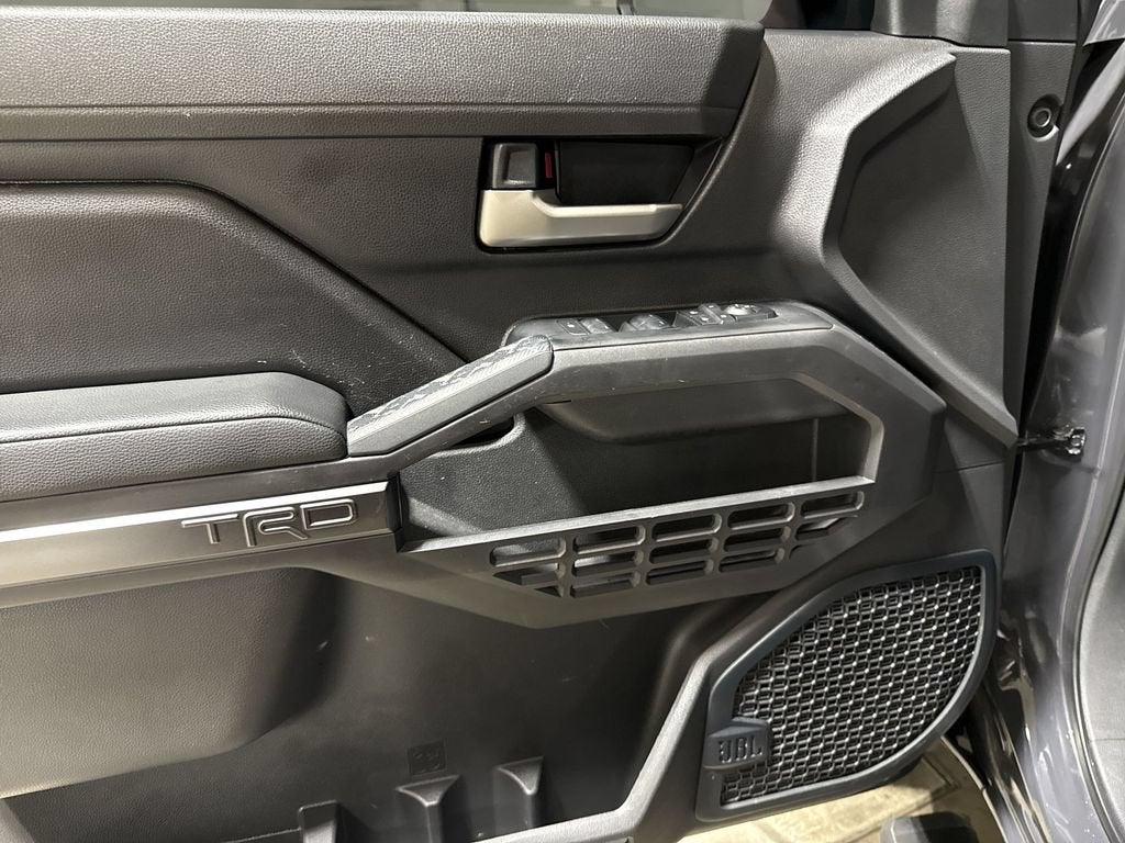 2024 Toyota Tacoma 4WD SR5