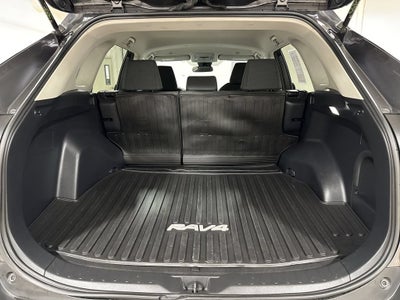 2023 Toyota RAV4 Hybrid LE
