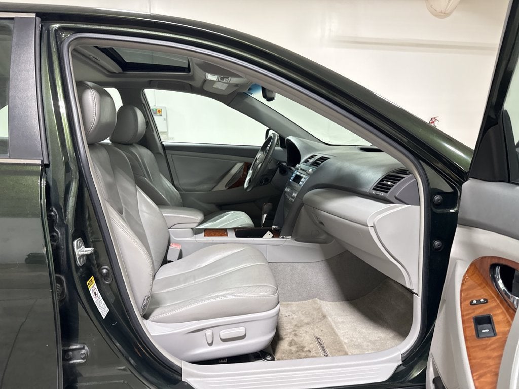 2010 Toyota Camry 4dr Sdn I4 Man (Natl)