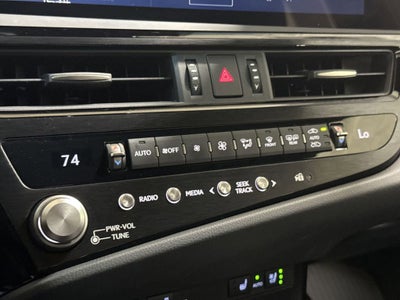 2023 Lexus ES ES 350 F SPORT Handling