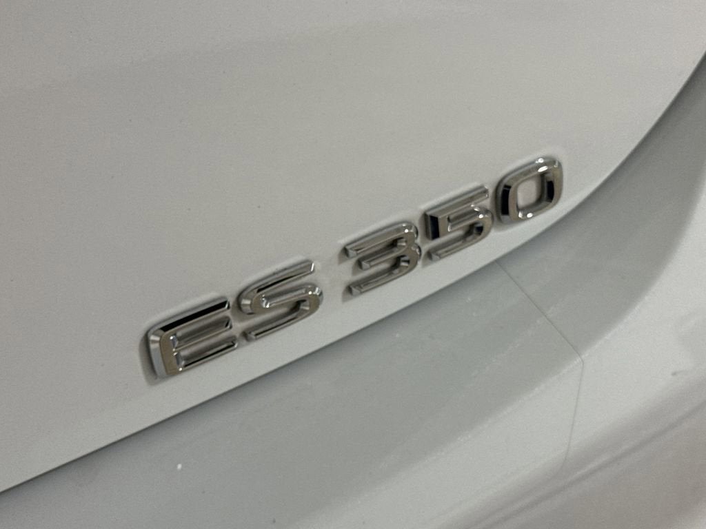 2023 Lexus ES ES 350 F SPORT Handling