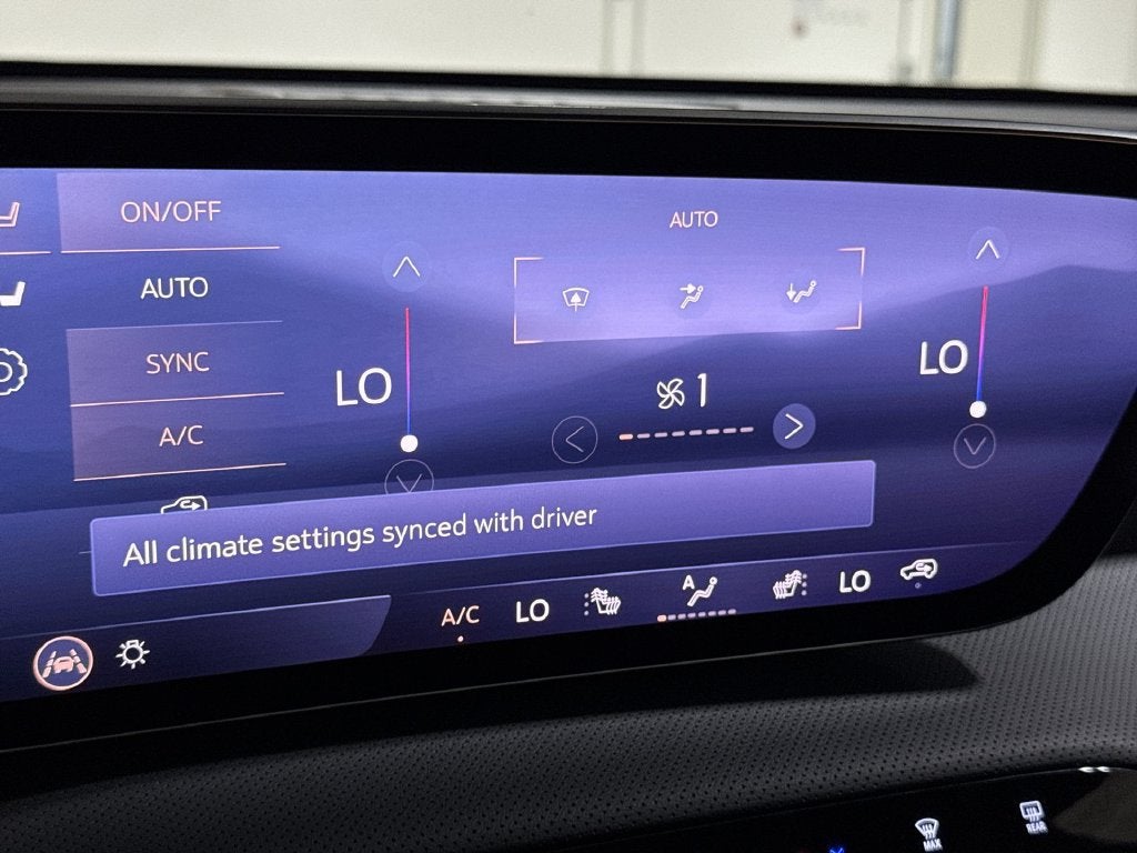 2027 Buick Enclave Preferred - Photo 17