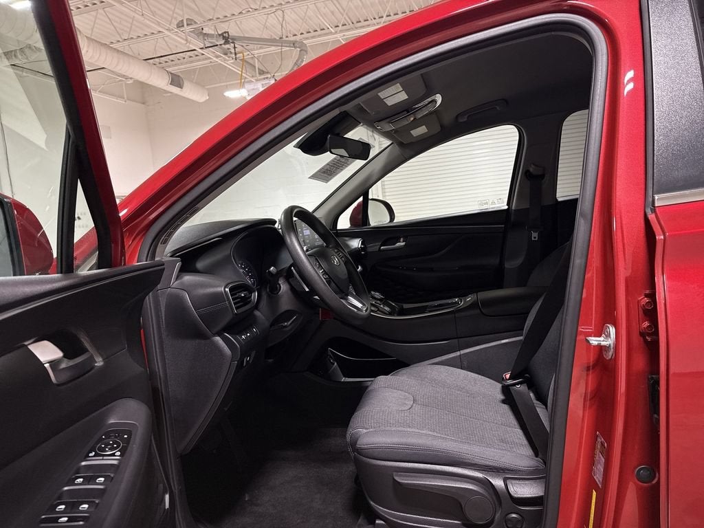 2021 Hyundai Santa Fe SE