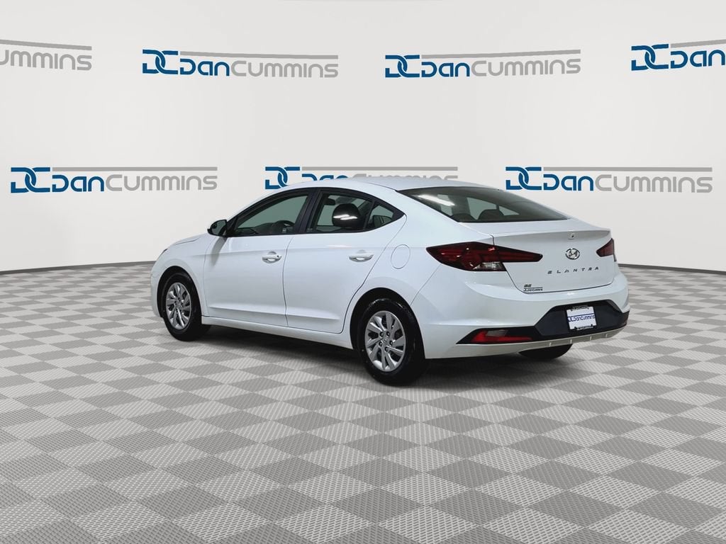 2020 Hyundai Elantra SE