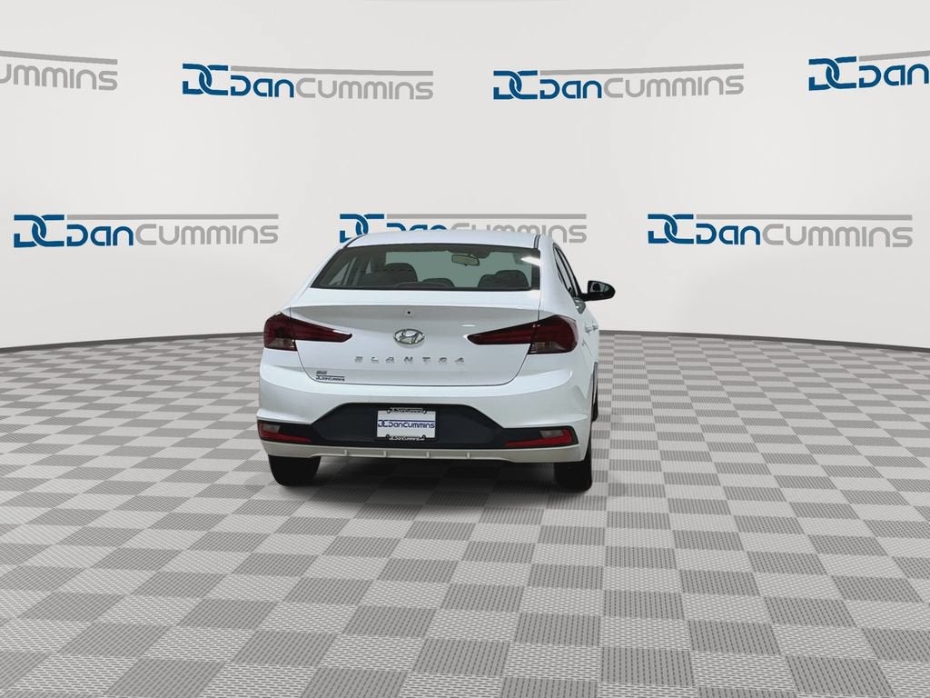 2020 Hyundai Elantra SE