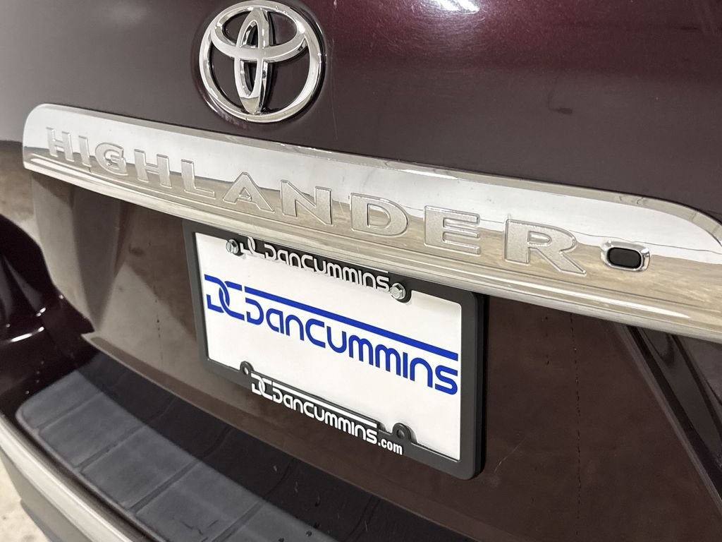 2011 Toyota Highlander Base