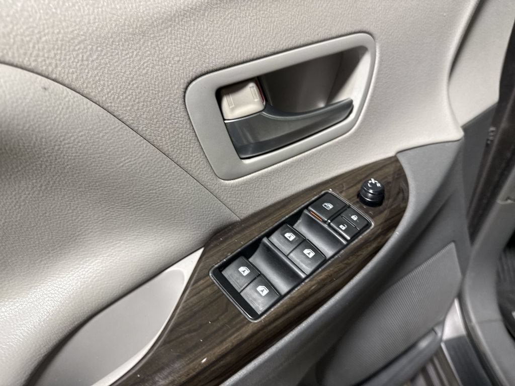 2015 Toyota Sienna XLE
