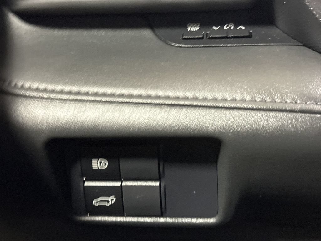 2021 Toyota Highlander L