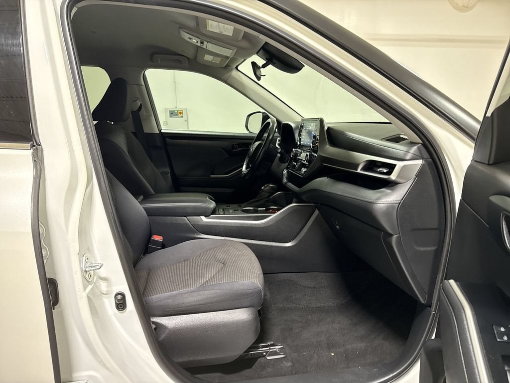 2021 Toyota Highlander L
