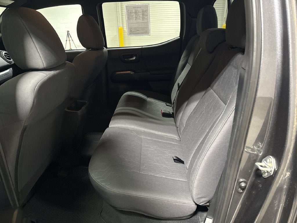 2016 Toyota Tacoma SR
