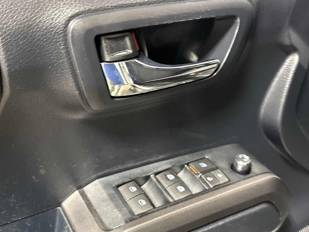 2018 Toyota Tacoma SR