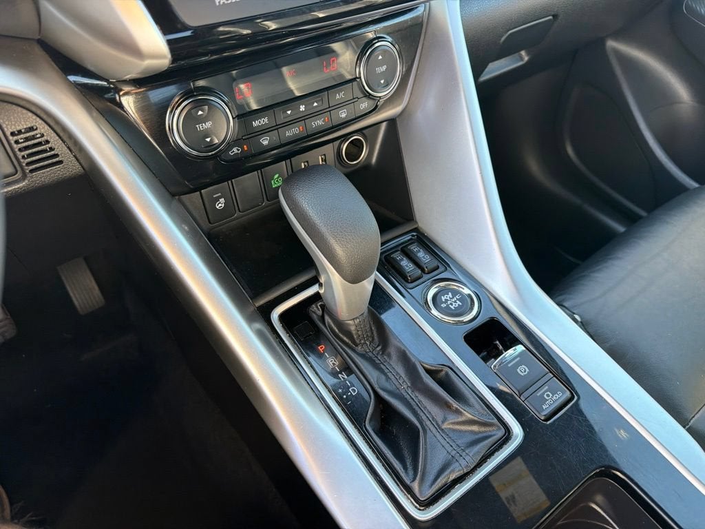 2023 Mitsubishi Eclipse Cross SE