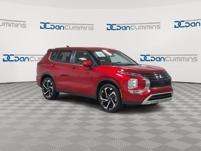 2024 Mitsubishi Outlander SE