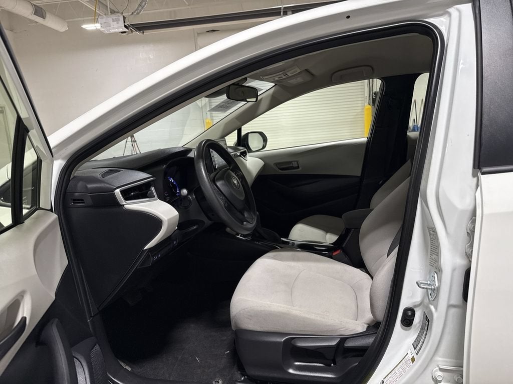 2022 Toyota Corolla Hybrid LE