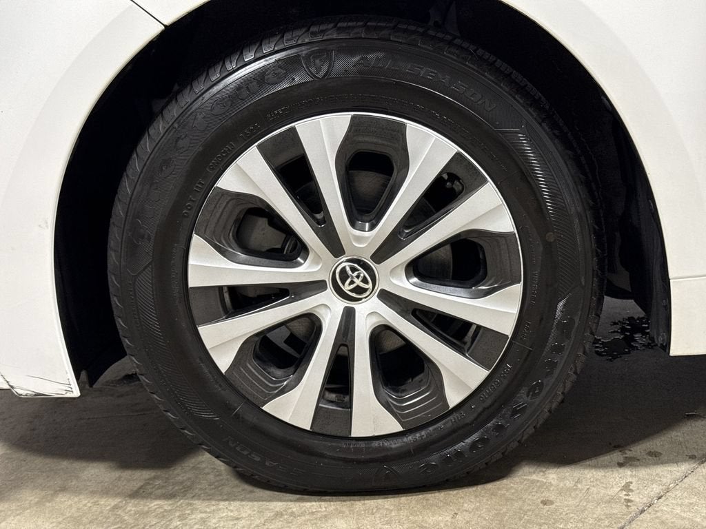 2022 Toyota Corolla Hybrid LE
