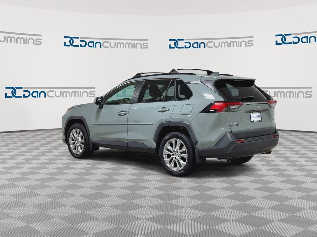 2019 Toyota RAV4 XLE Premium