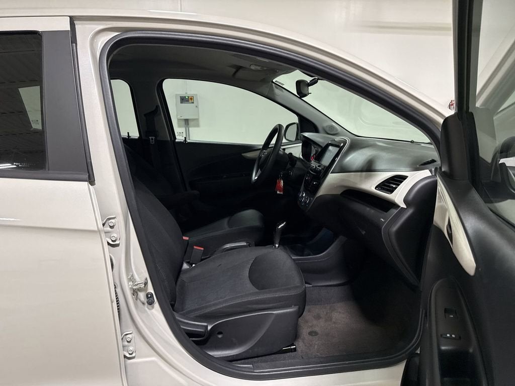 2016 Chevrolet Spark LT