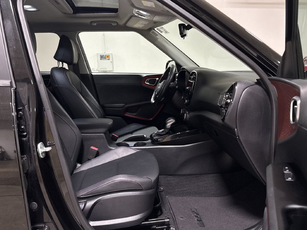 2024 Kia Soul GT-Line