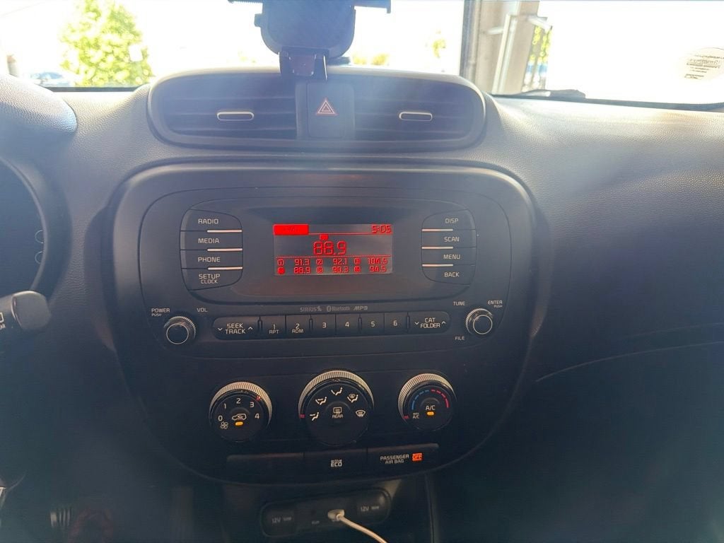 2015 Kia Soul +