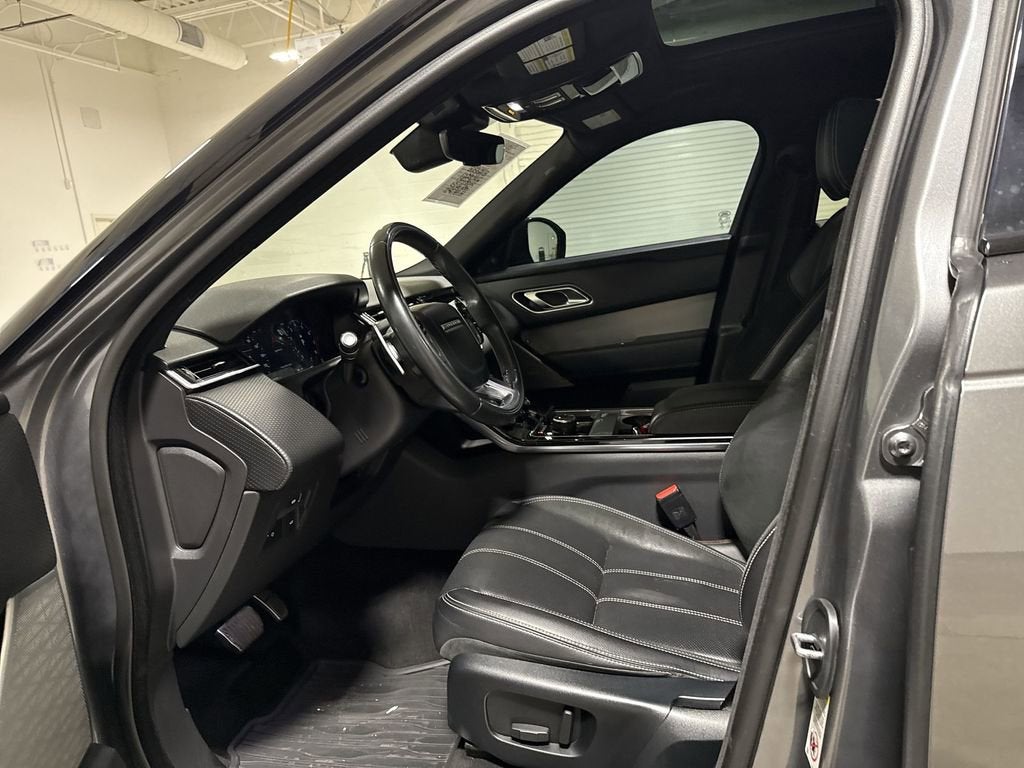 2018 Land Rover Range Rover Velar R-Dynamic SE