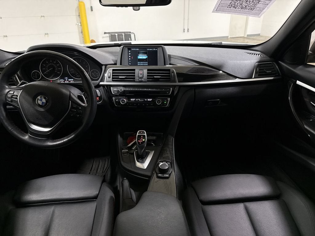 2018 BMW 3 Series 330i xDrive