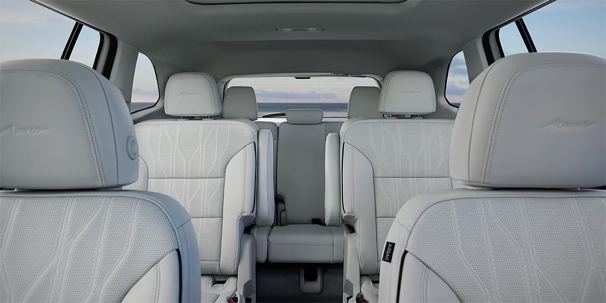 Second-row outboard heated seats in Avenir