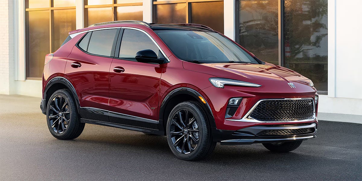 Strikingly styled Sport Touring model Strikingly styled Sport Touring model