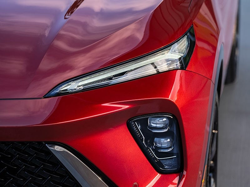 Check-shaped headlamps